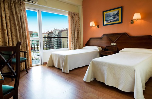 Torreblanca Hotel | Hotel Monarque Cendrillón
