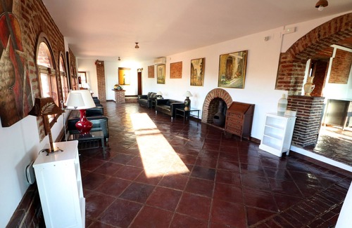 Almendral Hotel | Hotel Monasterio Rocamador