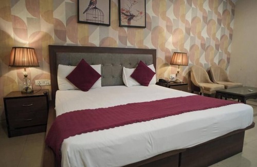 Vasundhara Hotel | Hotel Mukut Regency
