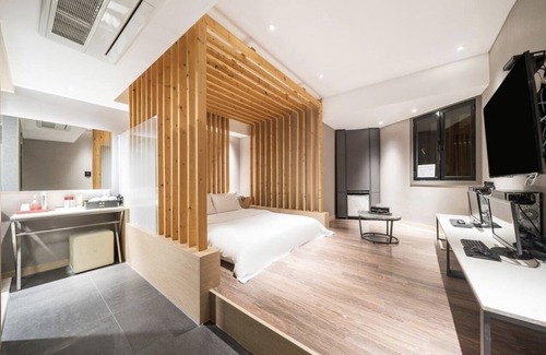 Paldal-gu Hotel | Hotel Myeong Jak