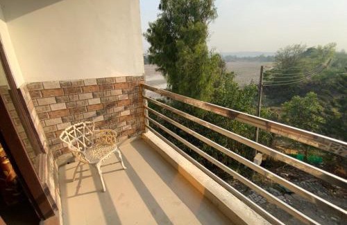 Dera Gopipur Hotel | Hotel Nadaun Vilas