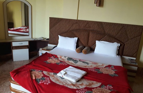 Jorhat Hotel | Hotel New Park