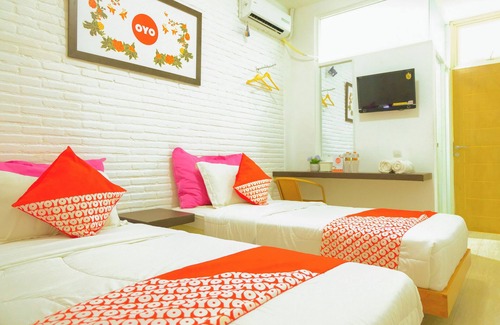 Ngaglik Hotel | Hotel O 32 Guest House