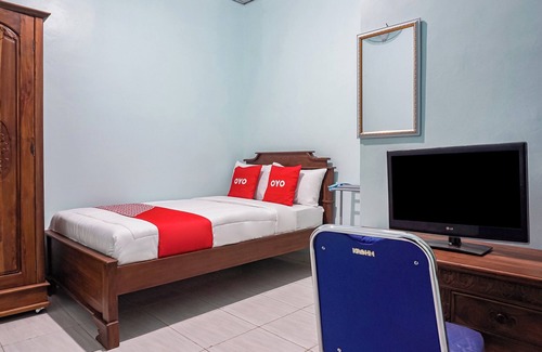 Rajabasa Hotel | Hotel O Guest House Riharti Syariah