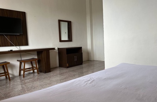 Tetebatu Hotel | Hotel O Kost Orange Syariah