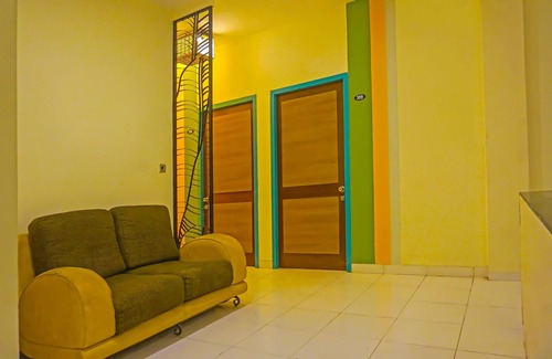 Cikokol Hotel | Hotel O Orienchi 3