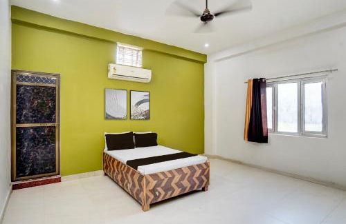 Bara Banki Hotel | Hotel O Raj Palace