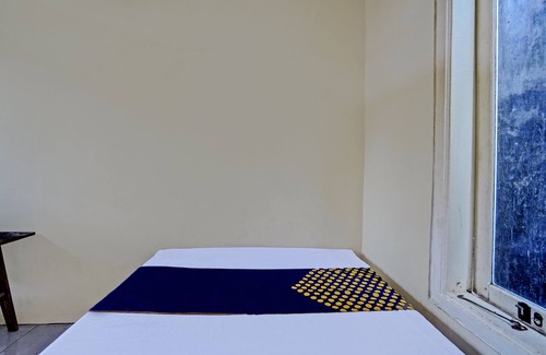 Klojen Hotel | Hotel O Tanjung Indah Homestay Syariah