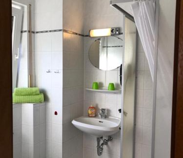 Oberpleis House | Hotel Oelberg budget - BONN SÜD Königswinter