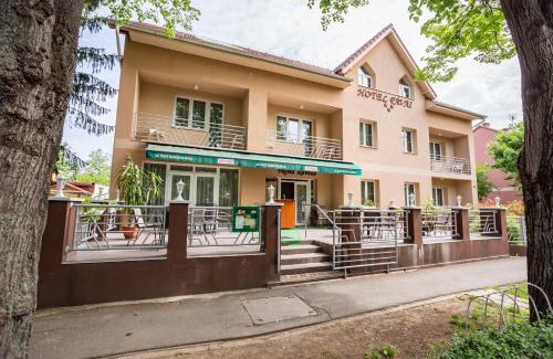 Hajduszoboszlo Hotel | Hotel Pávai