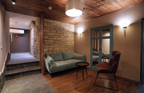 Gjirokaster Hotel | Hotel Palorto