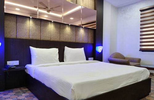 Karol Bagh Hotel | Hotel Panicker's Residency