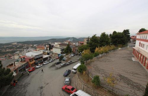 Kruje Hotel | Hotel PANORAMA Kruje view on the castle and the old town