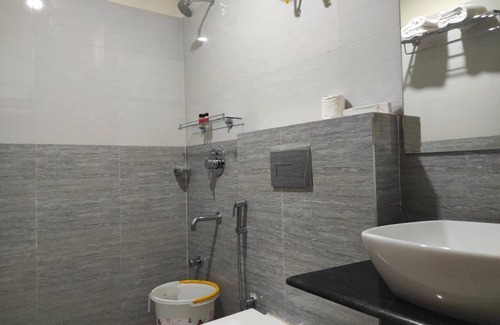 Tezpur Hotel | Hotel Paradise