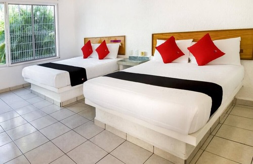 Manzanillo Hotel | Hotel Parotas Manzanillo