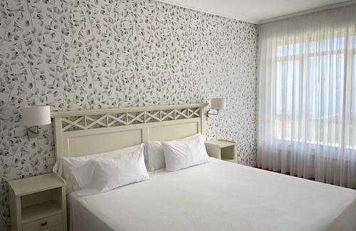 Suances House | Hotel Playa de Los Locos