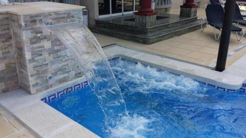 Empuriabrava Hotel | Hotel Portofino