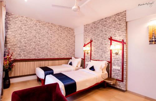 Ahmednagar Hotel | Hotel Prabha Palace