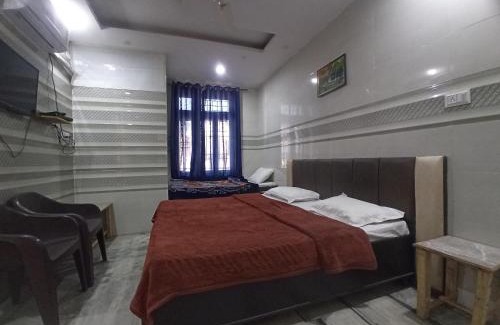 Kasauli Hotel | Hotel Prabhu