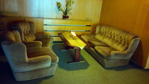 Topolcany Hotel | Hotel Puk