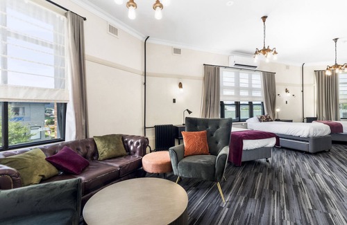 Queanbeyan Hotel | Hotel Queanbeyan Canberra