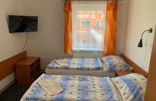 Trhovy Stepanov Hotel | Hotel Rabbit