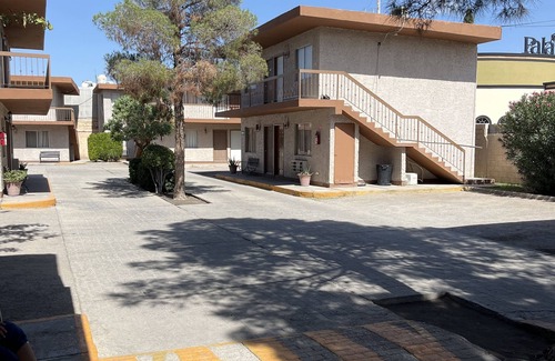 Juarez Municipality Hotel | Hotel Regis Consulado Ciudad Juarez.