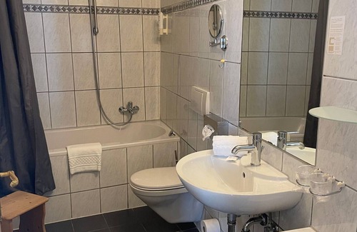 Niederwurzbach Hotel | Hotel Restaurant Annahof