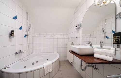 Niederwurzbach Hotel | Hotel Restaurant Annahof
