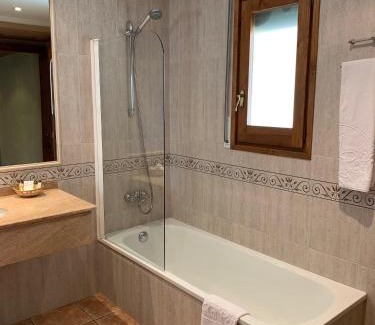 Trago Hotel | Hotel Restaurant Cal Petit