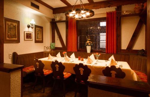 Grossenlueder Hotel | Hotel- Restaurant Zum Hirsch