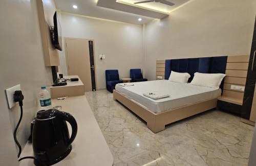 Jorhat Hotel | Hotel Rishiraj