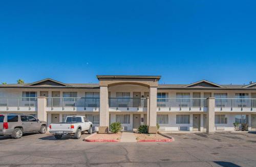 Interchange Square Hotel | Hotel Rising