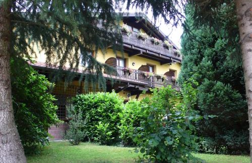 Varallo Pombia Hotel | Hotel Ristorante La Perla