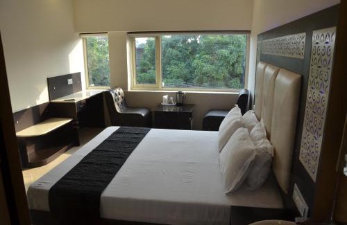 Sector 22 Hotel | Hotel Royal Park 22