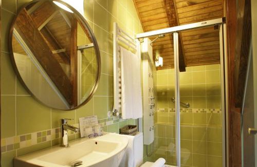 Izalzu Hotel | Hotel Rural Besaro - Selva de Irati