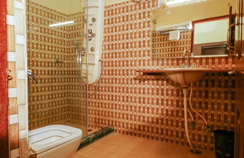 Gunehr Hotel | Hotel Sagarmatha