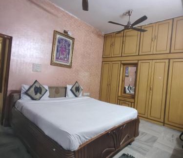 Patia Hotel | Hotel Sai Ram Plaza