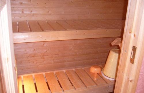 Salla Hotel | Hotel Sallavalkea entinen Takka-Valkea