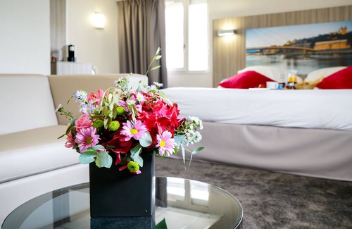 Gorge de Loup Hotel | Hotel Saphir