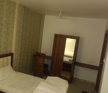 Basti Hotel | Hotel Sarah palace