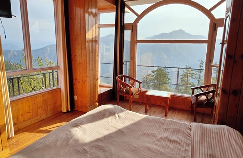 Baldeyan Hotel | Hotel Savi Shallidrishya