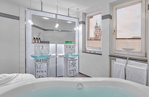 Innsbruck City Centre Hotel | Hotel Schwarzer Adler