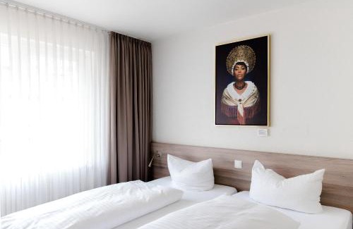 Freiburg im Breisgau Hotel | Hotel Schwarzwälder Hof