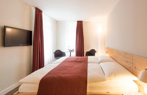 Sils-Maria Hotel | Hotel Schweizerhof Sils Maria, a Faern Collection Hotel