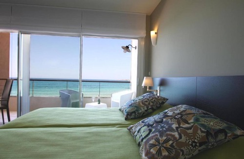 Algajola Hotel | Hotel Serenada