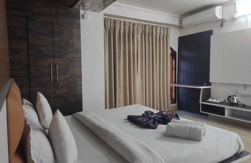 Margherita Hotel | Hotel SG Hub Tower