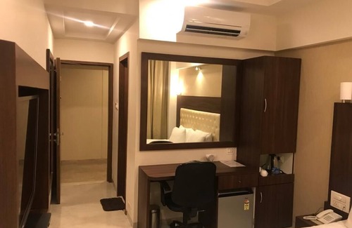 Dombivli East Hotel | Hotel Shivam