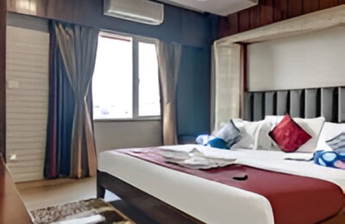 Vapi Hotel | Hotel Shree Daan
