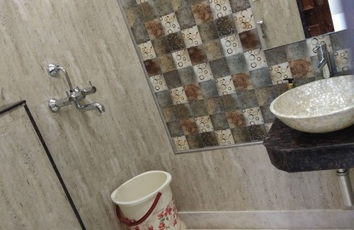 Kanpur Hotel | Hotel Shubh
